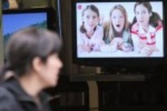 Discusión parlamentaria sobre TV digital continúa en medio de críticas
