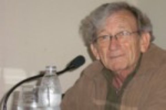 Investigador y profesor argentino Héctor Schmucler